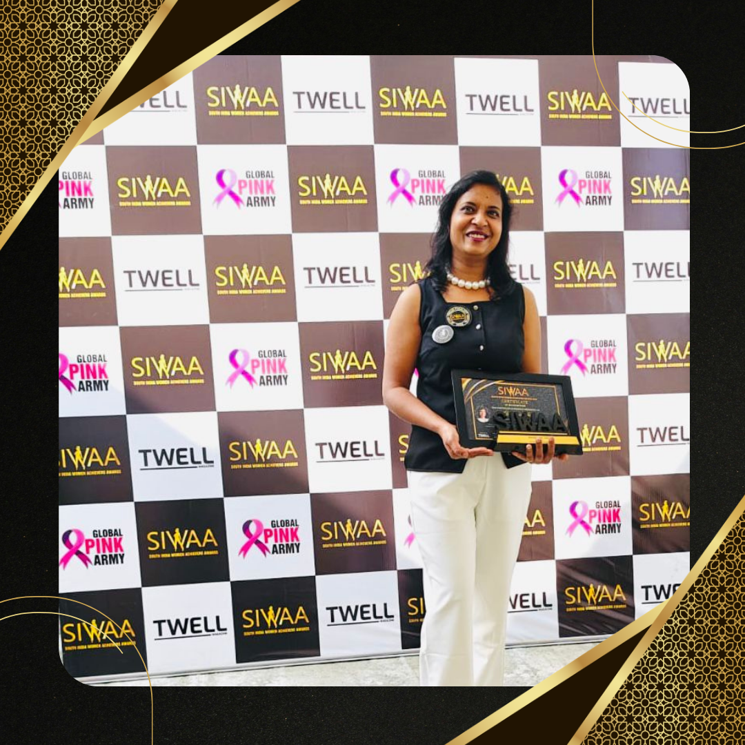 Black and Gold Elegant Islamic Background Instagram Post (4)